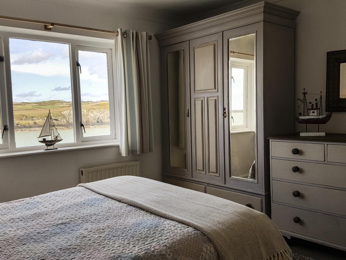 Angorfa Villa Cemaes Bay Bagian luar foto