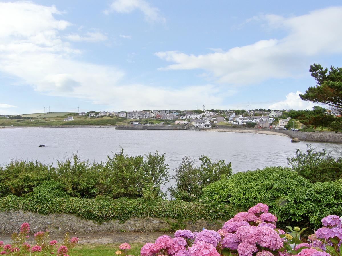 Angorfa Villa Cemaes Bay Bagian luar foto