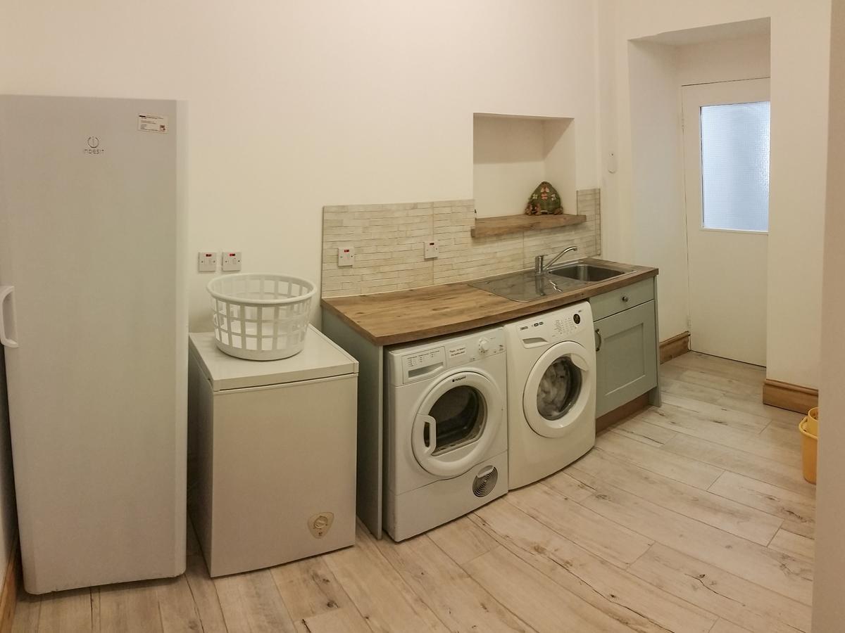 Angorfa Villa Cemaes Bay Bagian luar foto