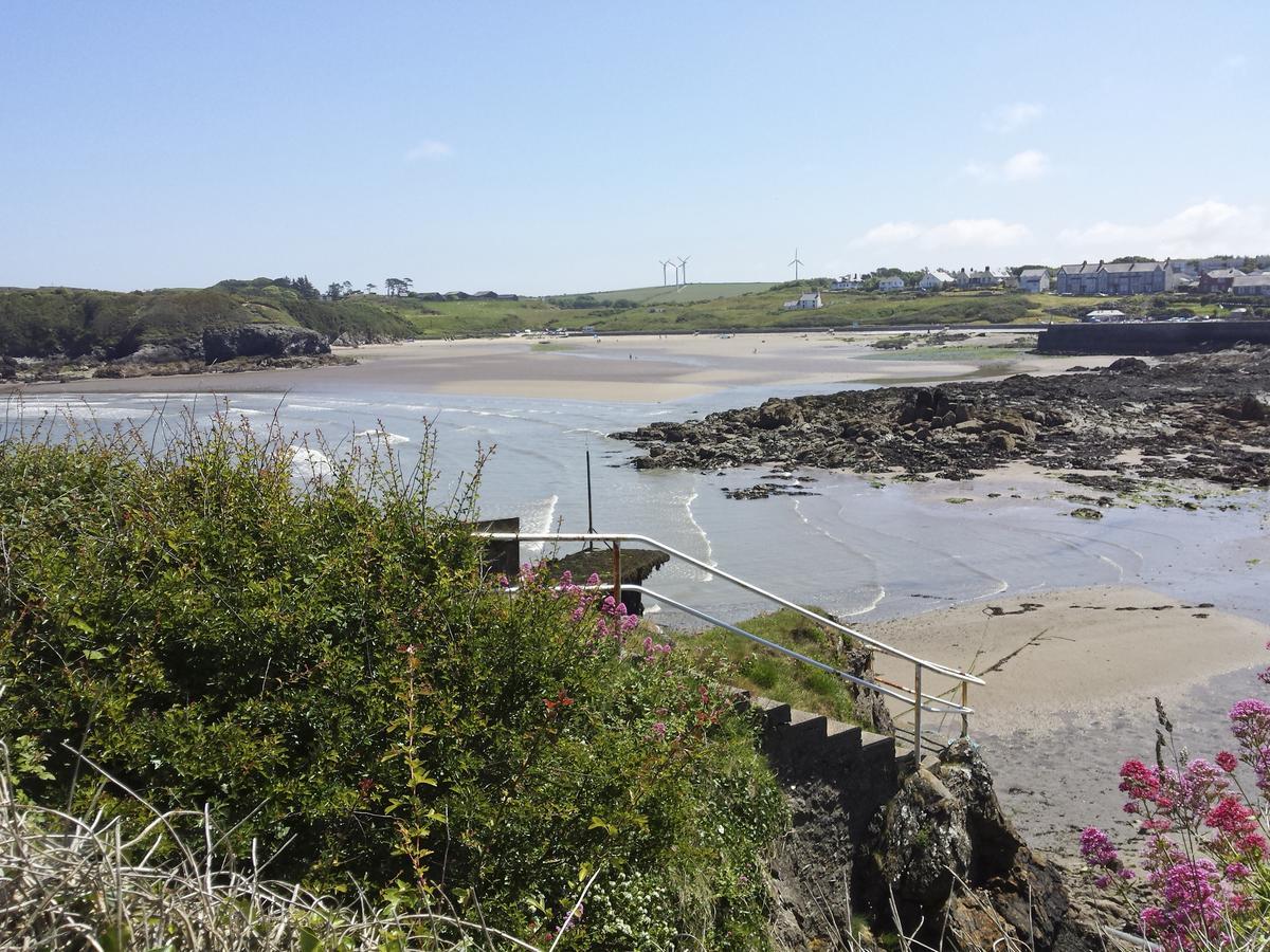 Angorfa Villa Cemaes Bay Bagian luar foto